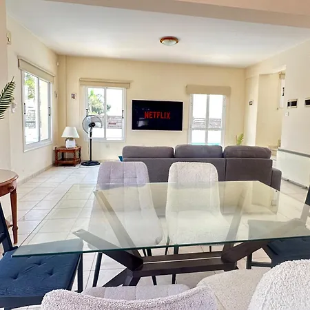 ヴィラ Sunset Pearl アヤナパ